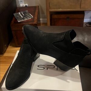 Via Spiga Black Ankle Booties Size 8.5